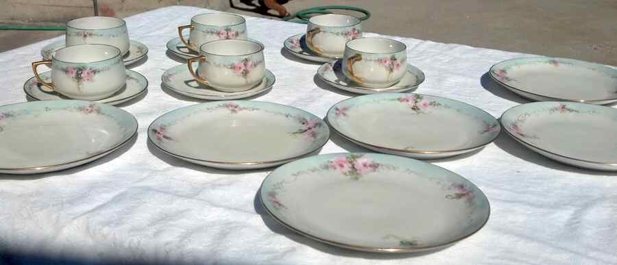 HUT2286 Dinner Plate by Hutschenreuther-1