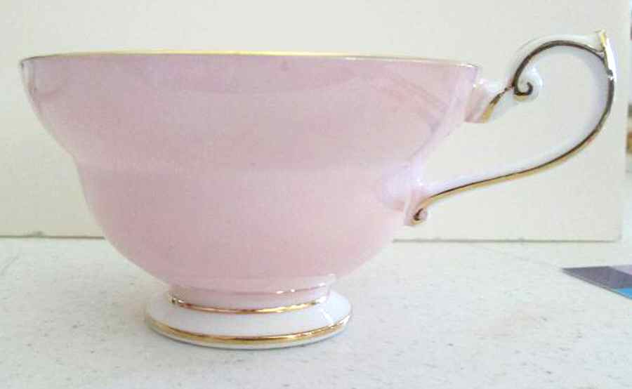 4932-2 Footed Cup by Hammersley-1