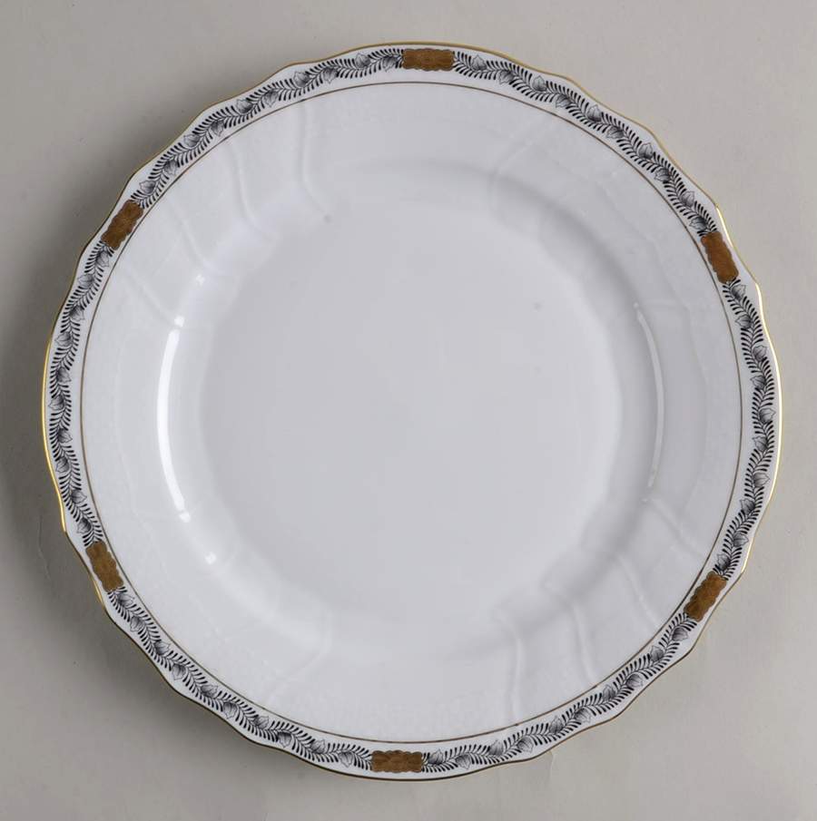 Chinese Bouquet Garland Black Dinner Plate by Herend-1
