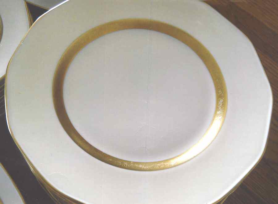 H4293 Dinner Plate by Haviland-1