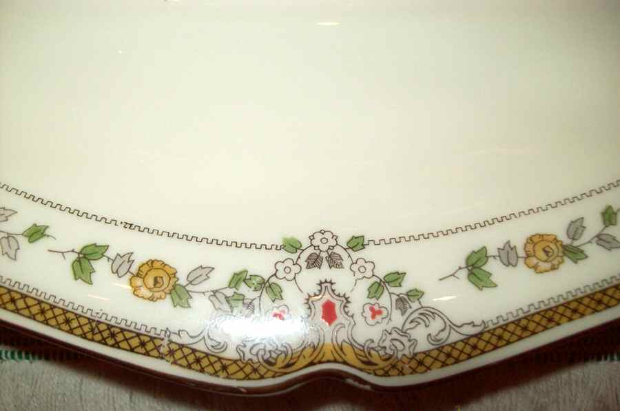 HC1319 13" Oval Serving Platter by Heinrich - H&C-1