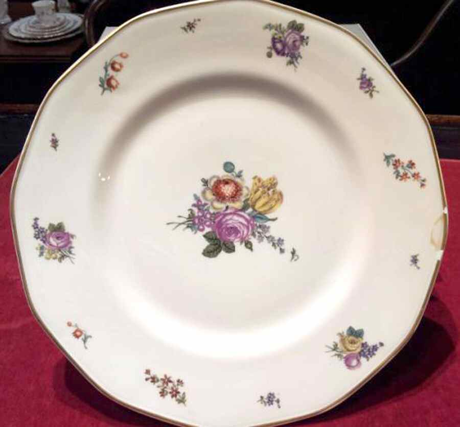 H4298 Dinner Plate by Haviland-1