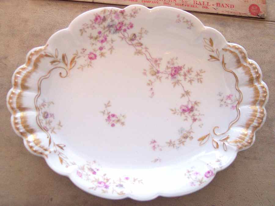 H4523 12" Oval Serving Platter by Haviland-1