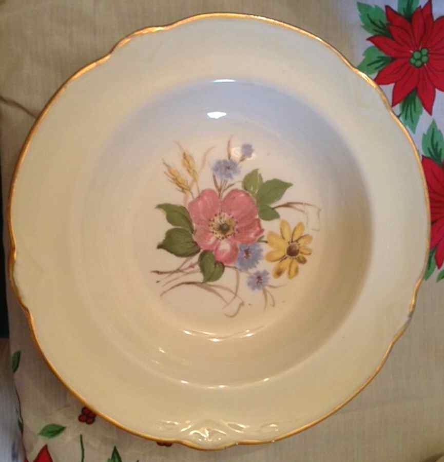 HLC4008 Rim Soup Bowl by Homer Laughlin -1