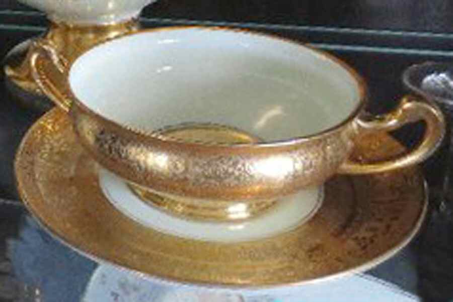 HUT2306 Footed Cream Soup Bowl & Saucer Set by Hutschenreuther-1