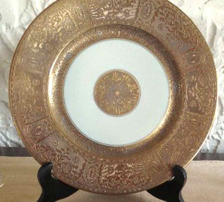 HUT2306 Dinner Plate by Hutschenreuther-1