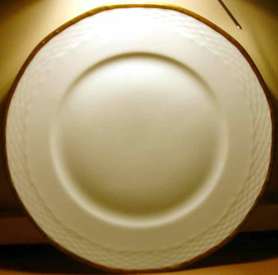 HUT2308 Dinner Plate by Hutschenreuther-1