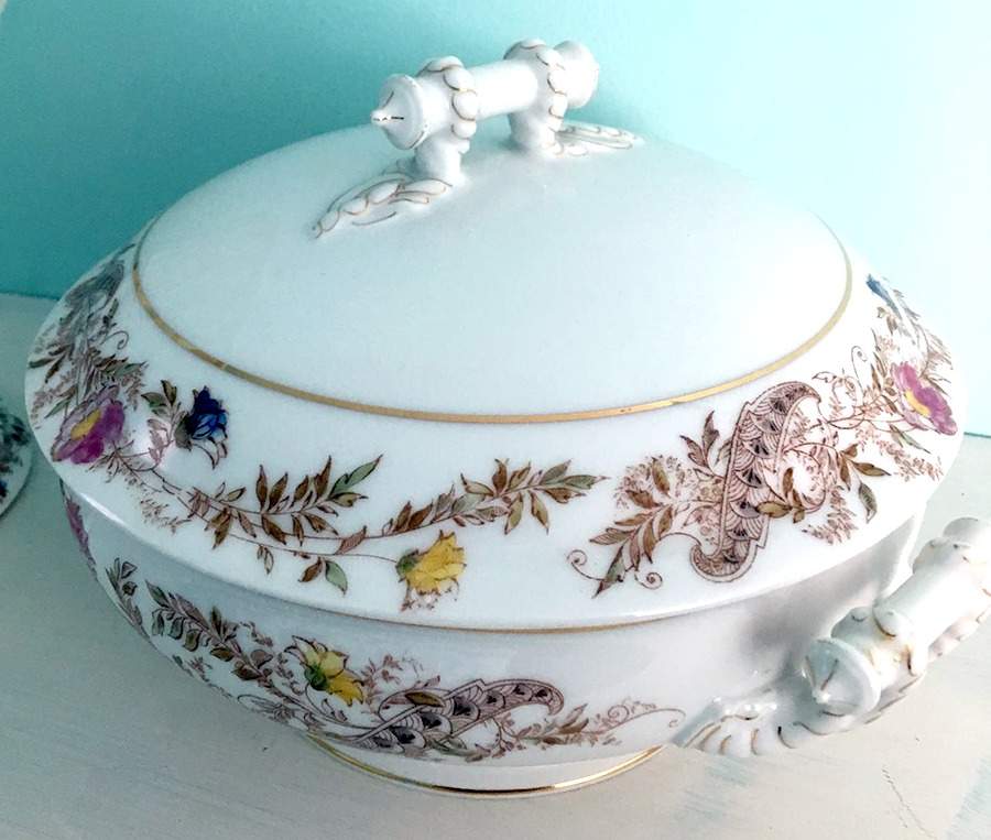 Schleiger 486-8 Round Covered Vegetable by Haviland-1