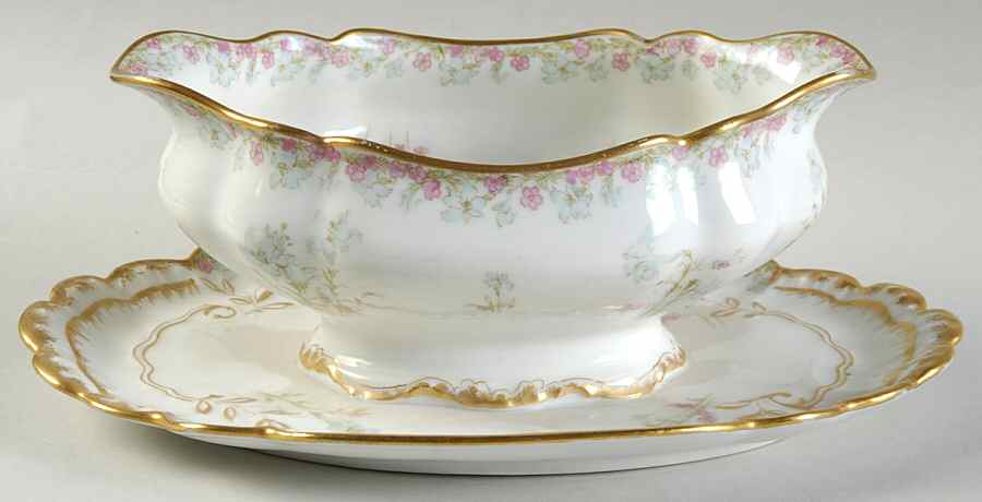 Schleiger 229-1 Gravy Boat with Attached Underplate by Haviland-1