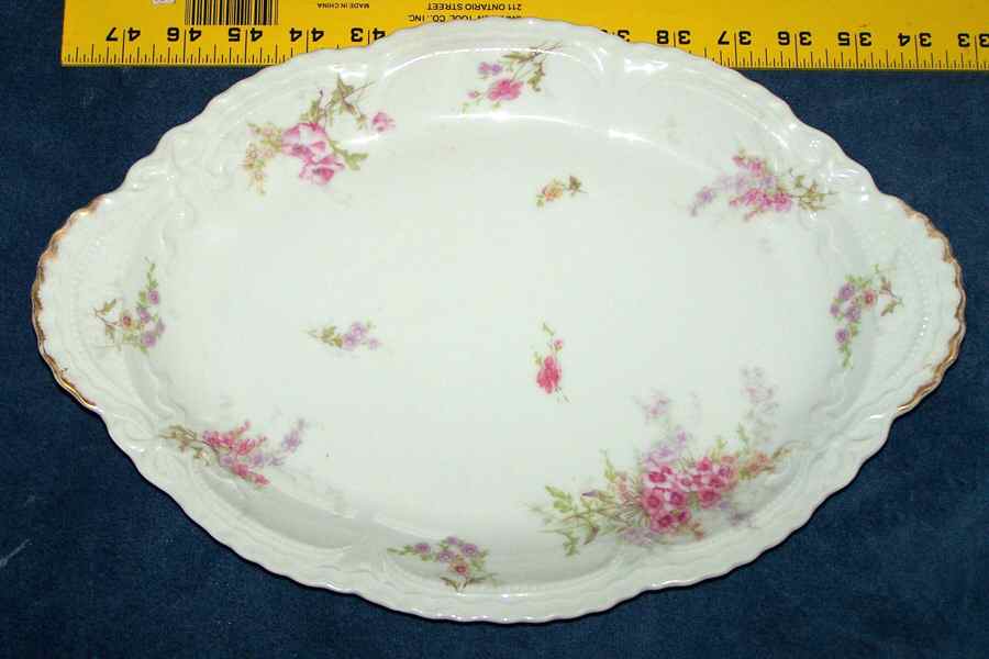 H4546 14" Oval Serving Platter by Haviland-1