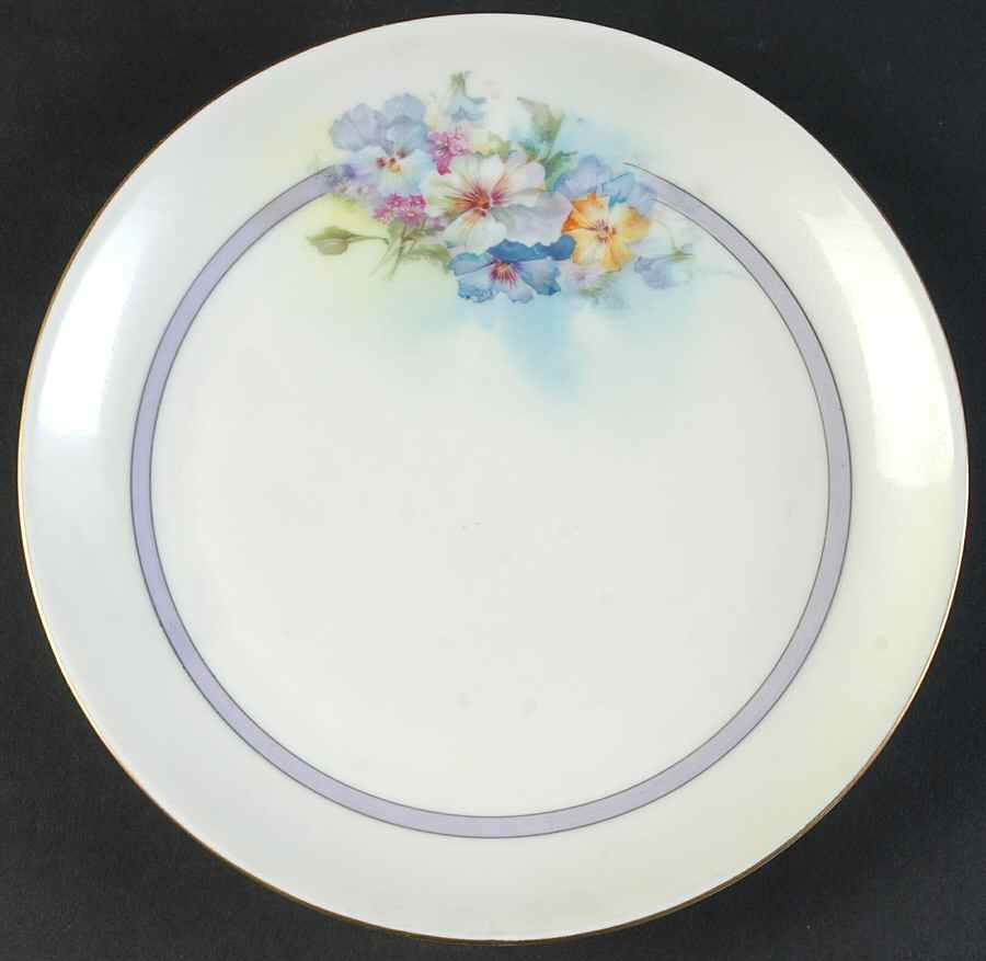 HUT2320 Salad Plate by Hutschenreuther-1