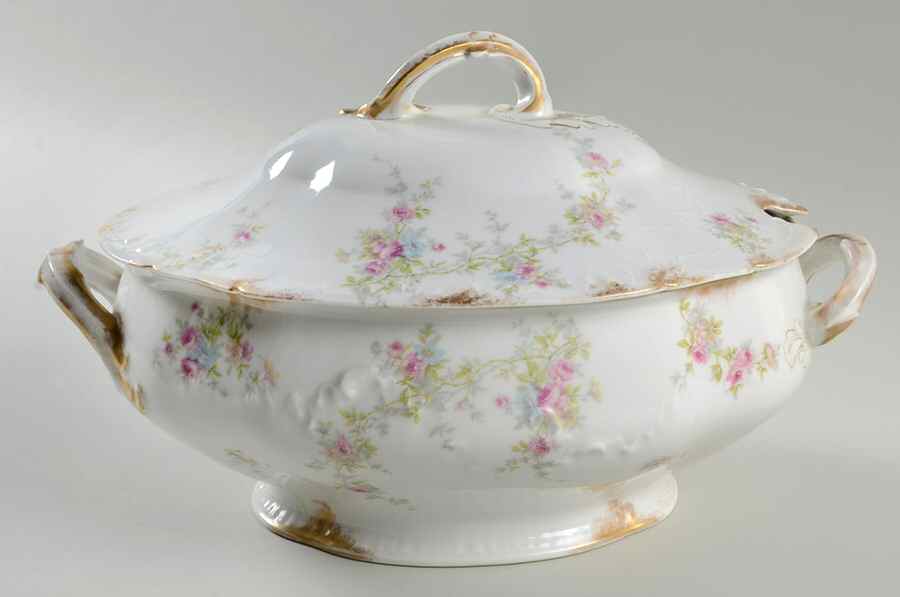 Schleiger 838-6 Tureen &  Lid by Haviland-1