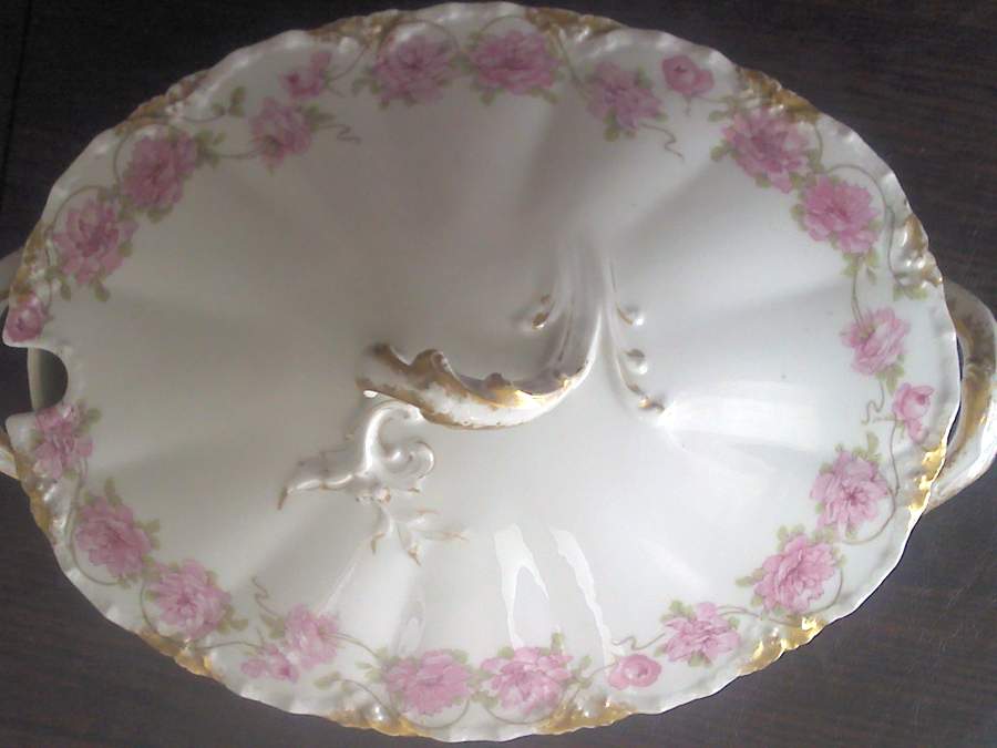 Schleiger 847-2 Lid for Tureen by Haviland-1