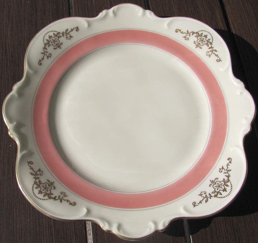 HUT2202 Salad Plate by Hutschenreuther-1
