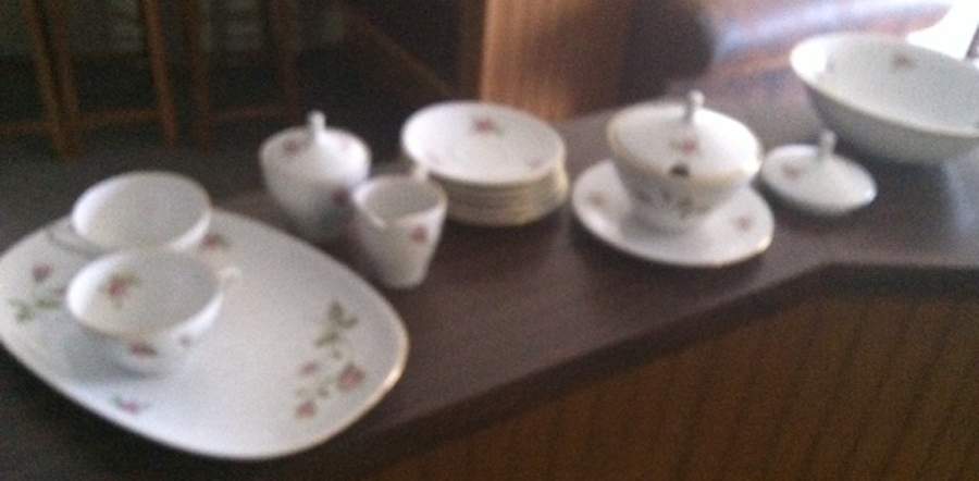 2586 Creamer by Hutschenreuther-1