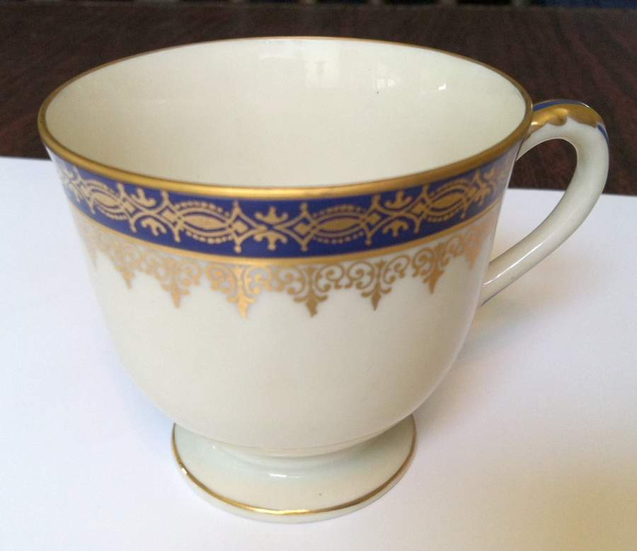HCZ192 Footed Cup by Haas-Czjzek Coronado-1