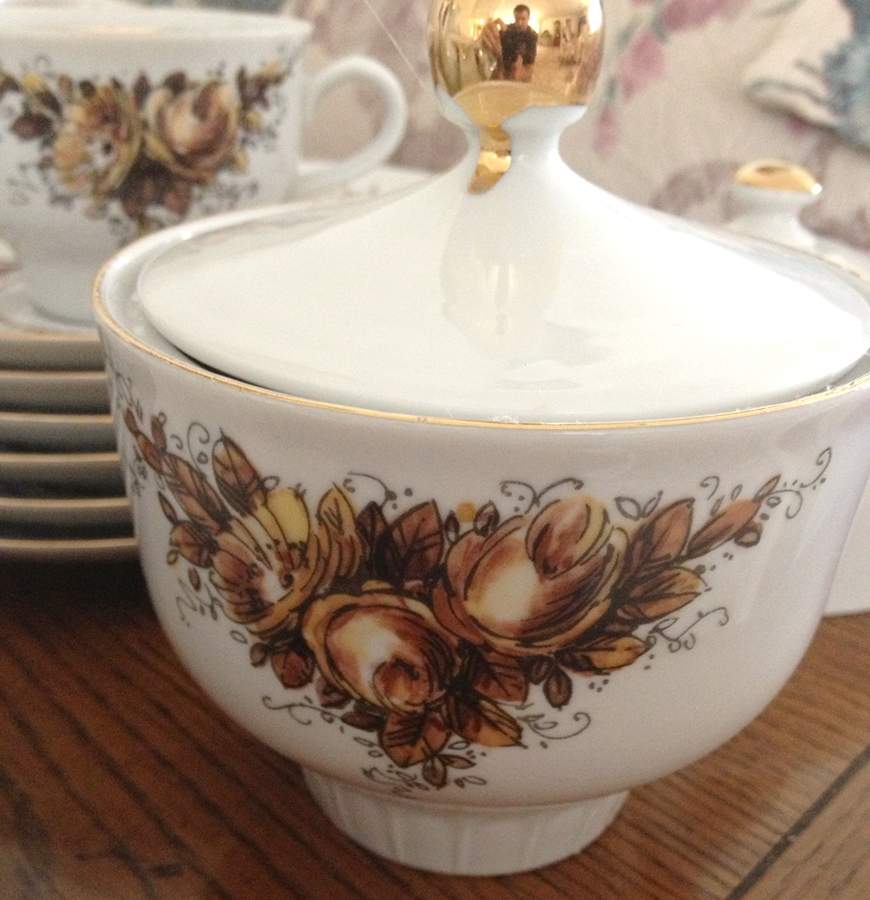 HEP107 Sugar Bowl & Lid by Graf Von Henneberg-1