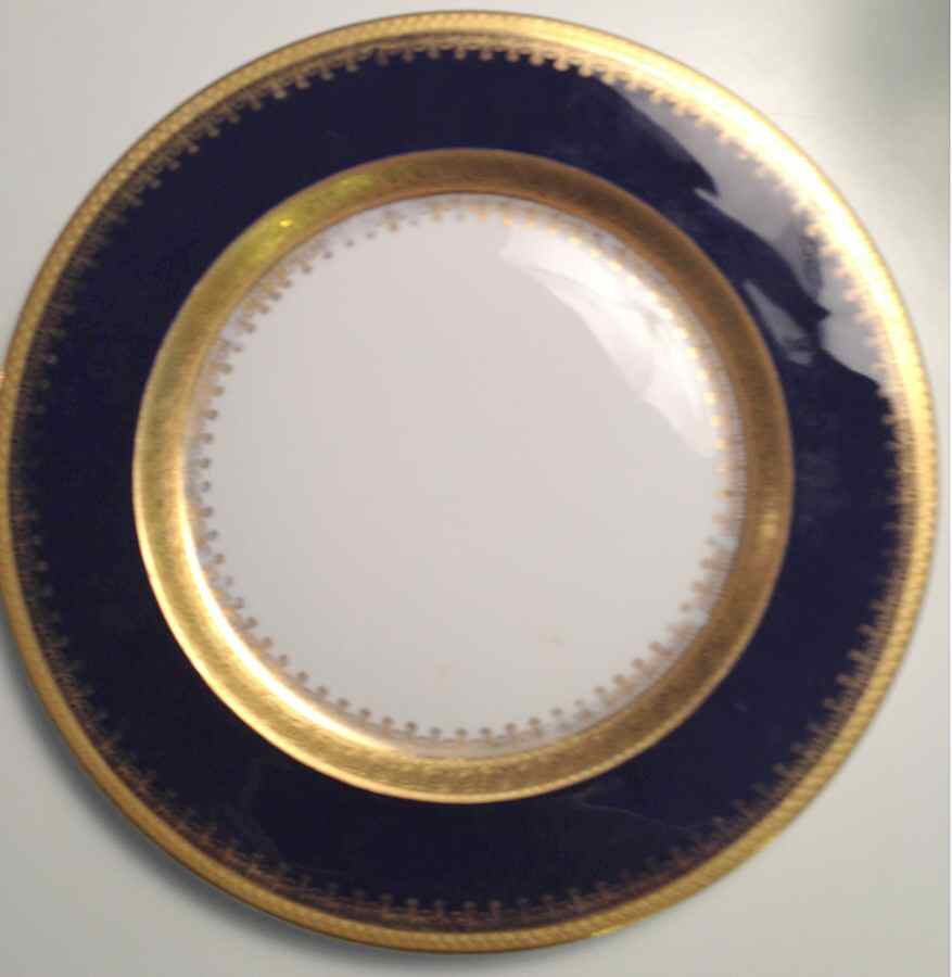 HUT2330 Dinner Plate by Hutschenreuther-1