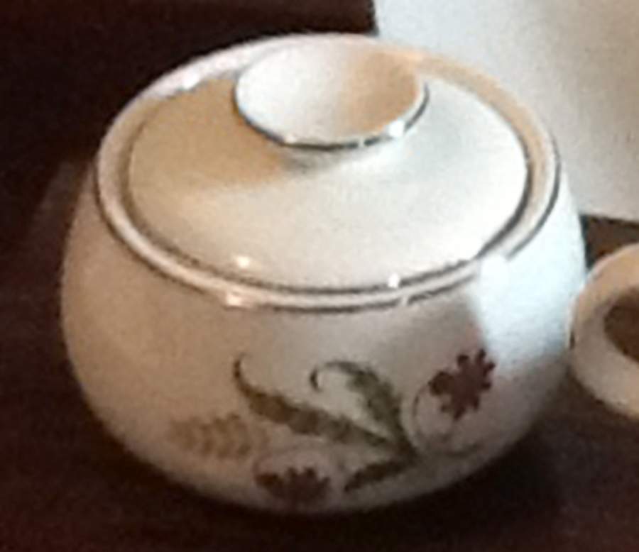 Ry388 Sugar Bowl & Lid by Homer Laughlin -1