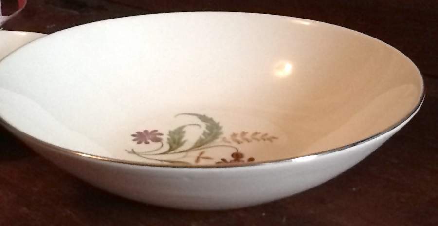 Ry388 8" Round Vegetable Bowl by Homer Laughlin -1