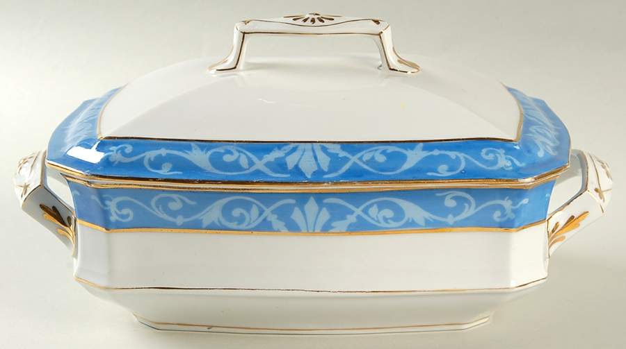 HQC1 Rectangular Covered Vegetable by Hinrichs & Co-1