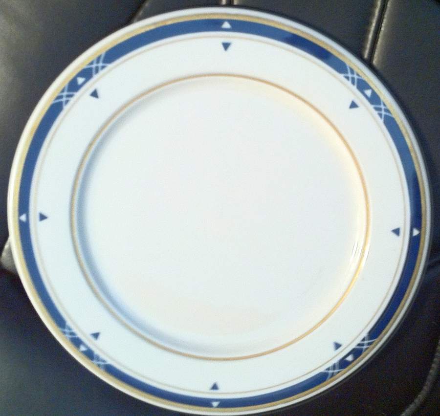 HLC3457y Dinner Plate by Homer Laughlin -1