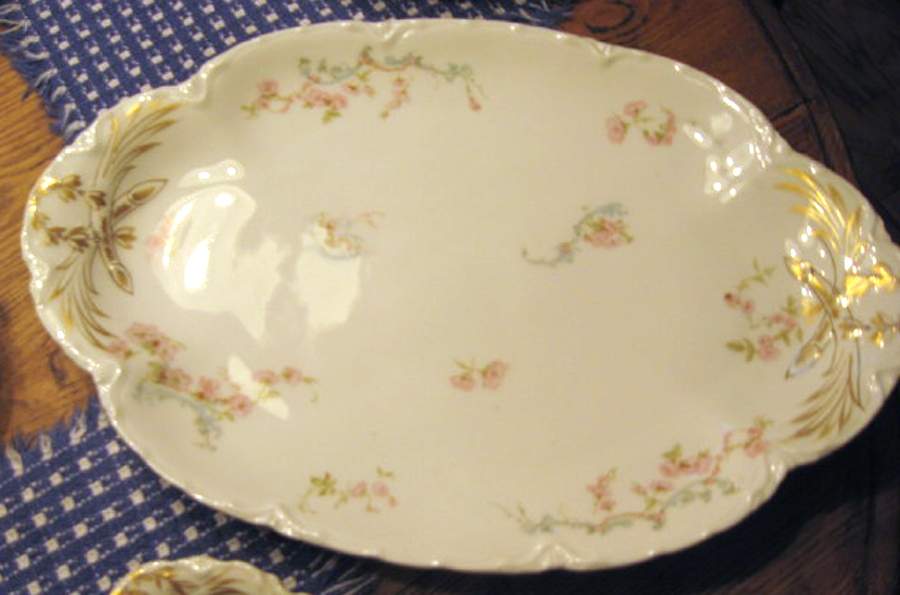 Schleiger 63-9 11" Oval Serving Platter by Haviland-1