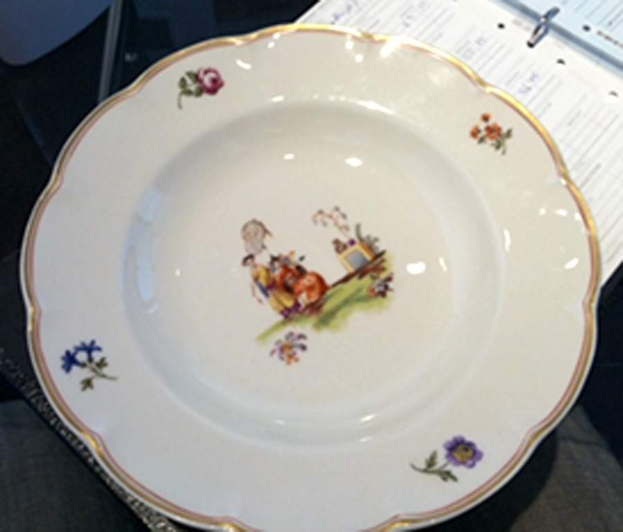 H4589 Dinner Plate by Haviland-1