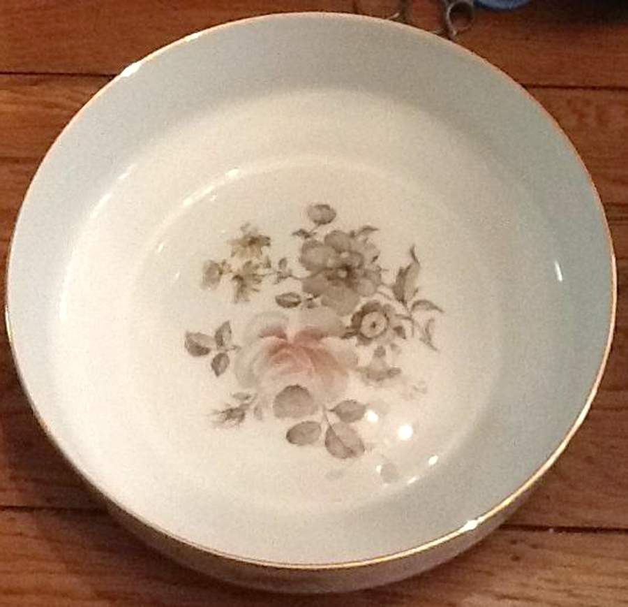 06262 Coupe Soup Bowl by Hutschenreuther-1