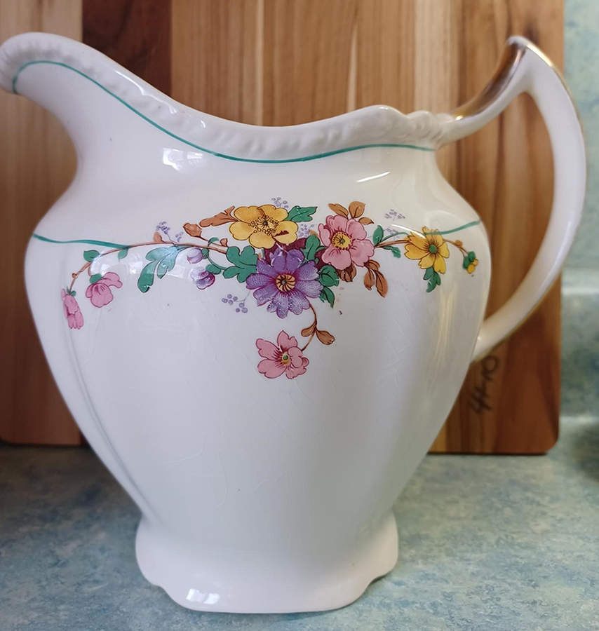 HAR191 Pitcher by Harker-1