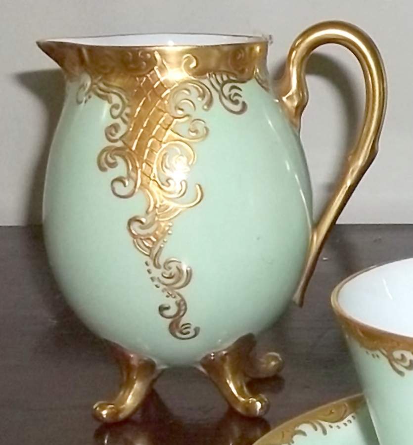 HUT2346 Creamer by Hutschenreuther-1