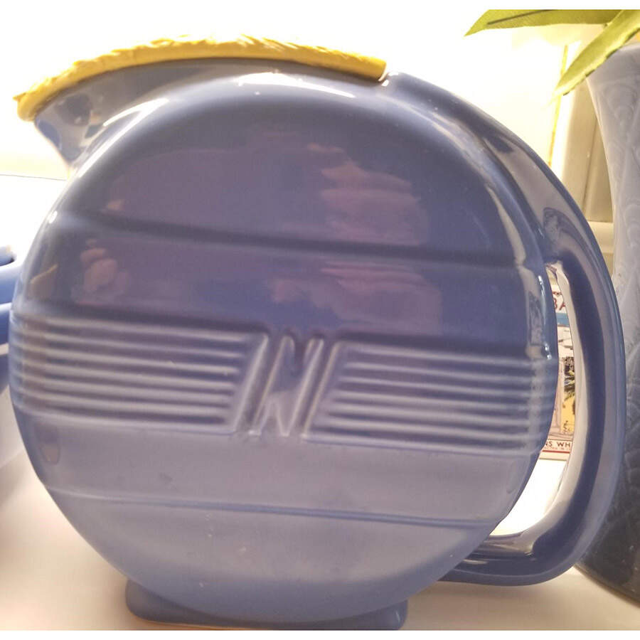 Norge Pitcher & Lid by Hall-1