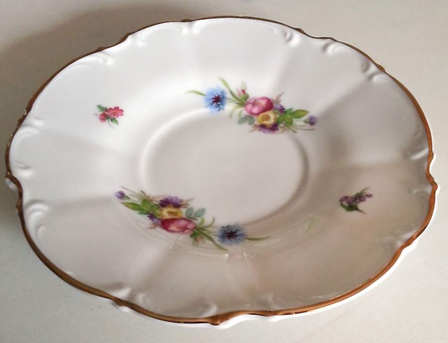 HUT2207 Saucer by Hutschenreuther-1