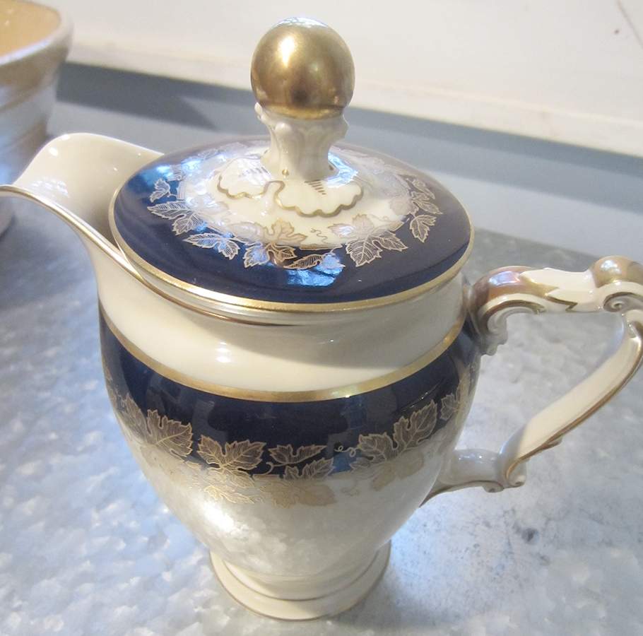 HC1387 Creamer & Lid by Heinrich - H&C-1