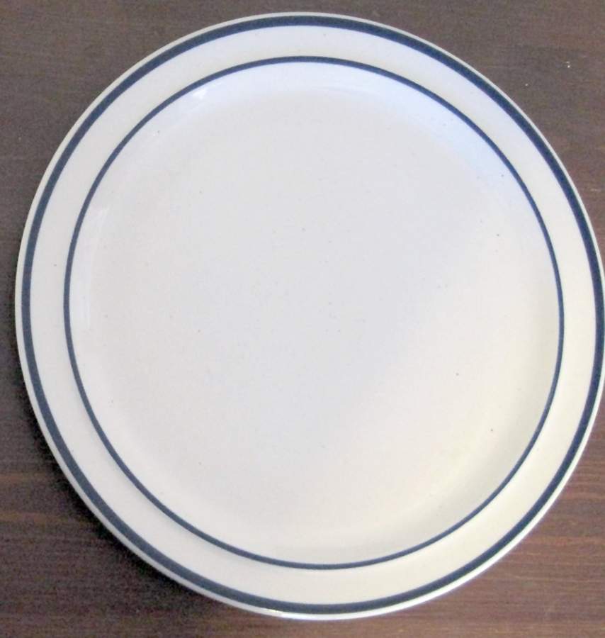 Ventura Dinner Plate by Haniwa-1