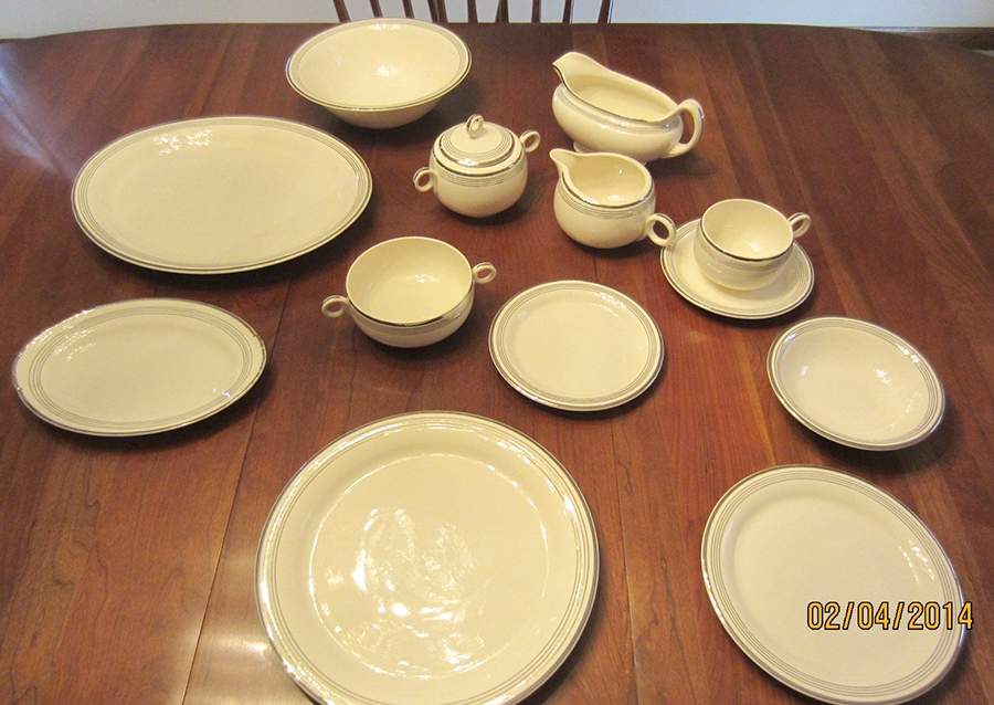 HLC2714 Creamer by Homer Laughlin -1