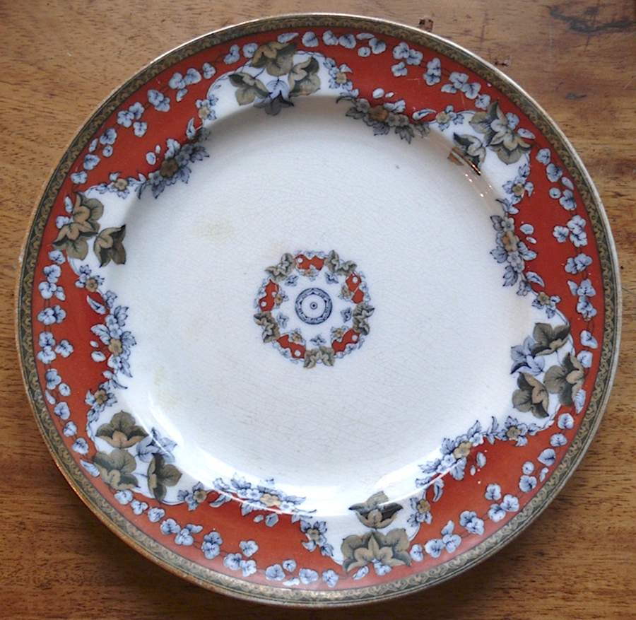 May Blossom Dinner Plate by Heinrich - H&C-1