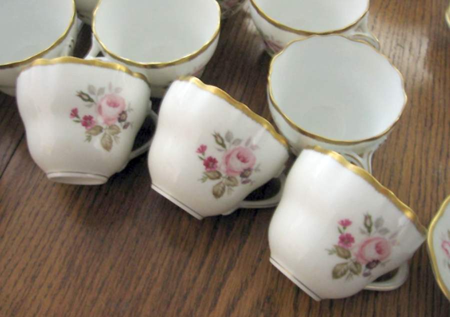 31384 Footed Cup by Hutschenreuther-1