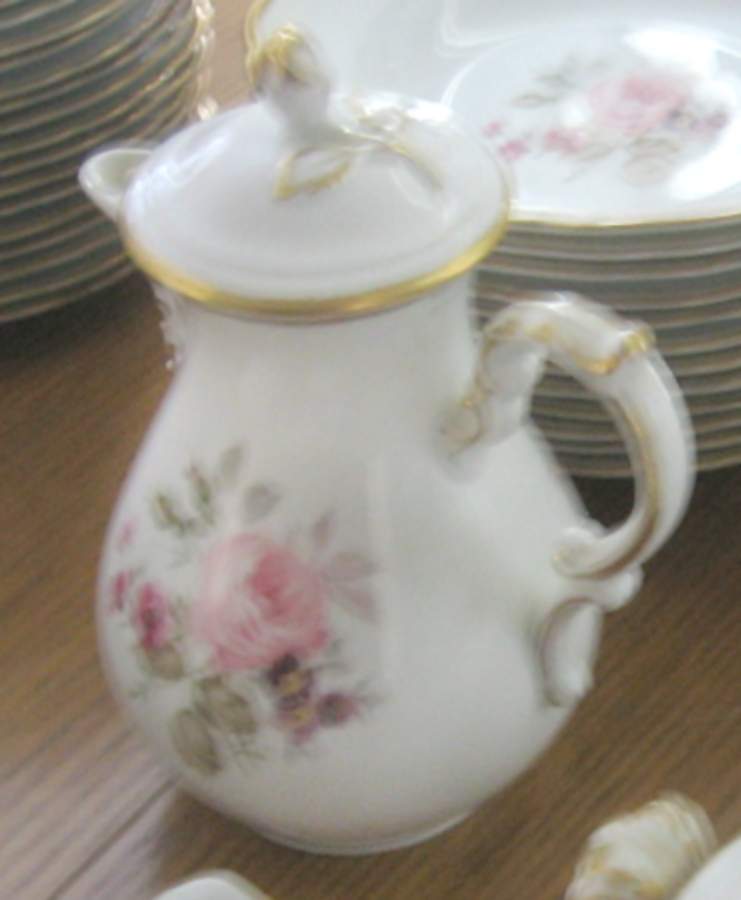 31384 Coffee Pot & Lid by Hutschenreuther-1