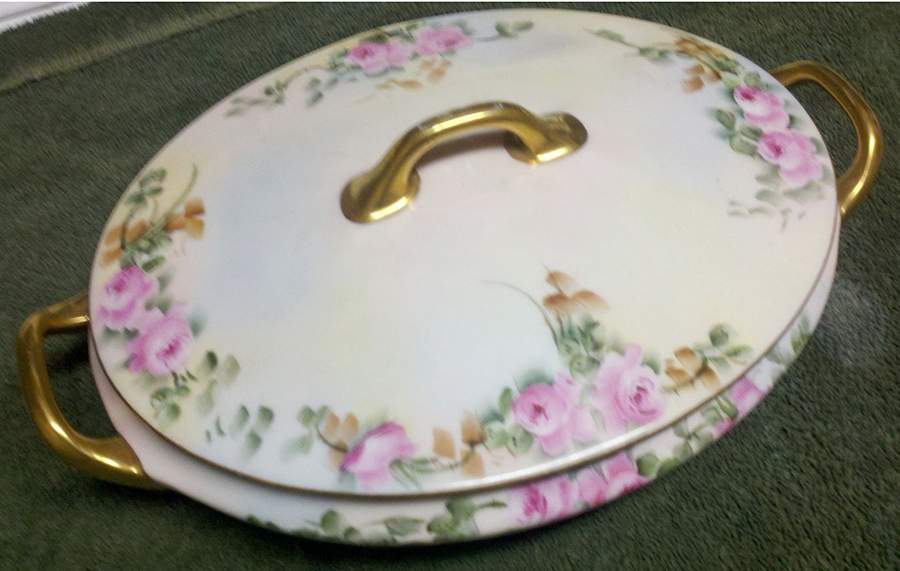 HUT2371 Oval Covered Vegetable by Hutschenreuther-1