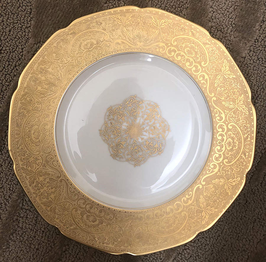 HC1392 Dinner Plate by Heinrich - H&C-1