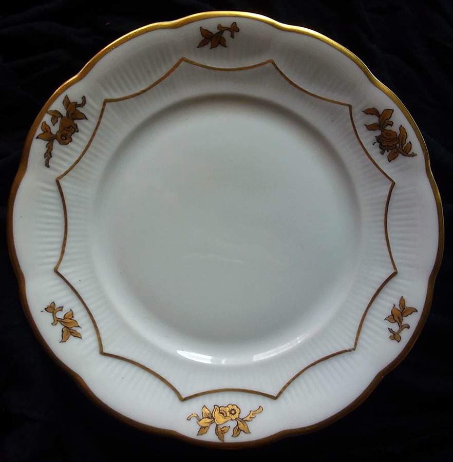 HUT2373 Bread & Butter Plate by Hutschenreuther-1