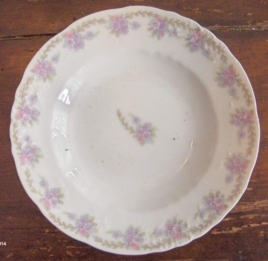 HGT28 Dinner Plate by Higgins & Seiter-1