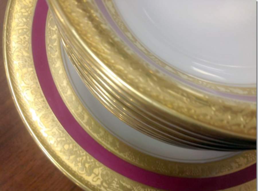 HUT2375 Dinner Plate by Hutschenreuther-1