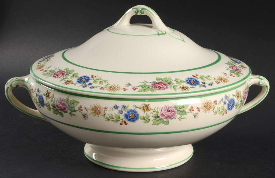 1244 Round Covered Vegetable by Hampton (England)-1