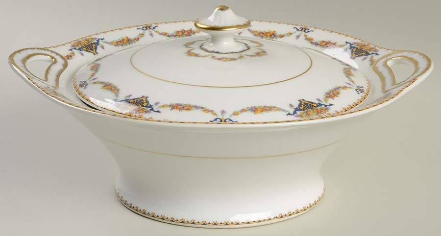 Pomona (White, No Trim) Round Covered Vegetable by Haviland-1