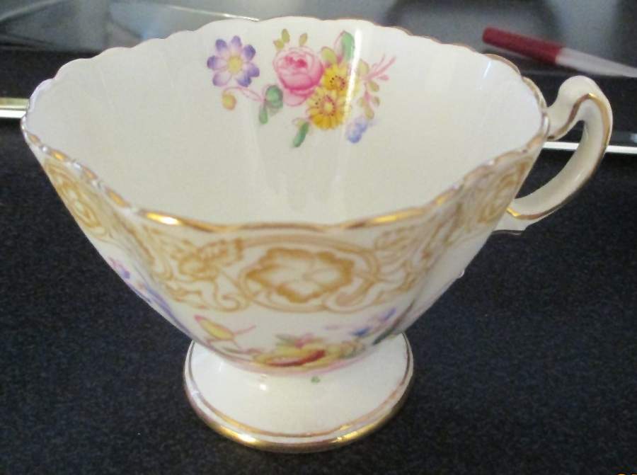 4025 Footed Cup by Hammersley-1