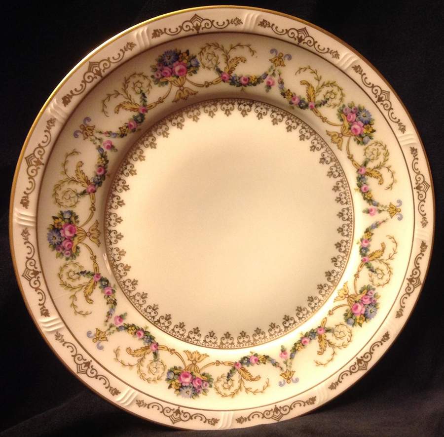 HCZ206 Dinner Plate by Haas-Czjzek Coronado-1