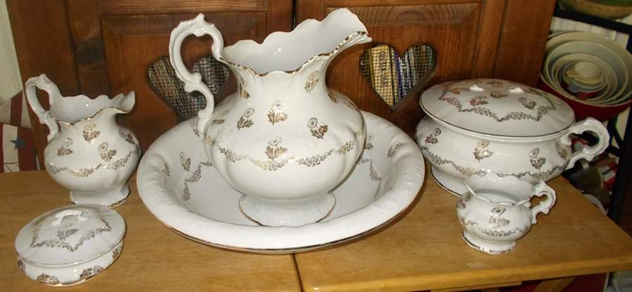 2236 Large Pitcher & Bowl Set by Homer Laughlin -1