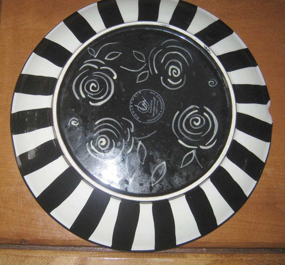 HAU67 Dinner Plate by Hausenware-1